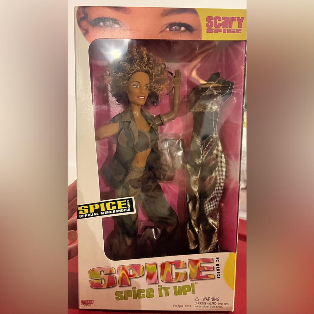 Spice girl, Barbie collectible **Never been opened